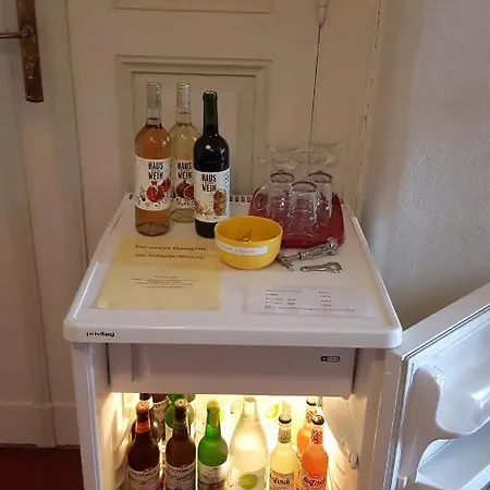 Bed & Breakfast Herrenhaus Libnow *