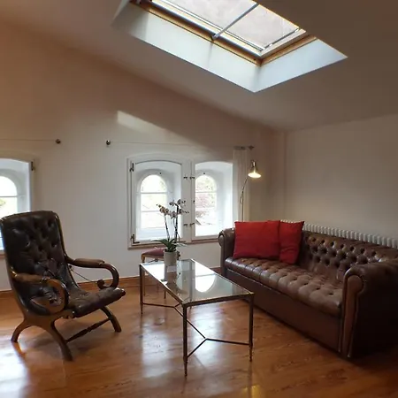 Bed & Breakfast Herrenhaus Libnow *